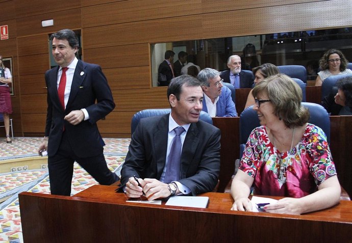 Ignacio González con Tomás Gómez