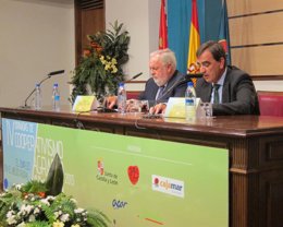 El ministro de Agricultura en las jornadas sobre cooperativismo agrario