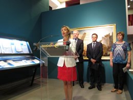 Teresa Fernández en la presentación de la muestra en el Museo Camón Aznar