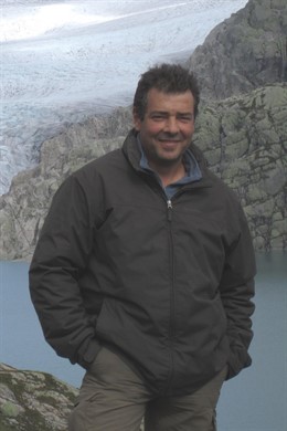 El presidente de la Fundación Migres, Miguel Ferrer