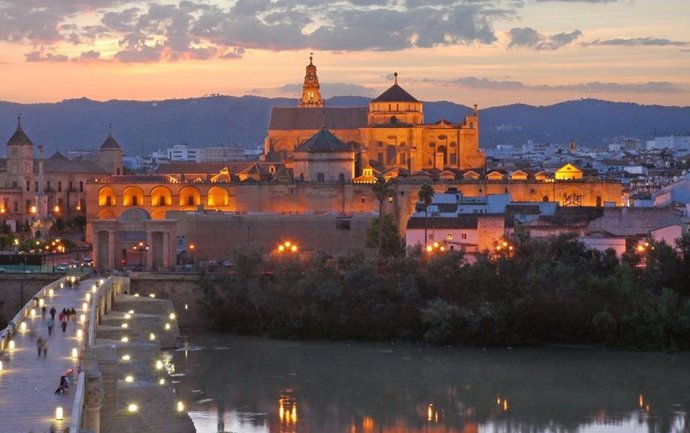 Rio Guadalquivir a su paso por Córdoba