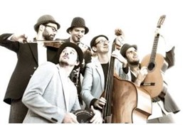 Grupo Portugués Melech Que Actúa En Estivalia Cáceres