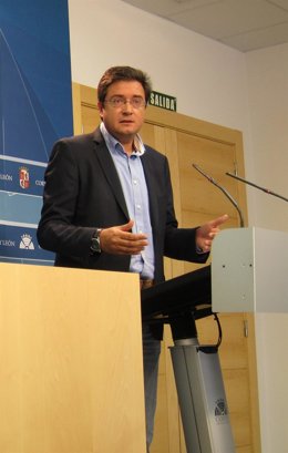 El secretario de Organización del PSOE en las Cortes