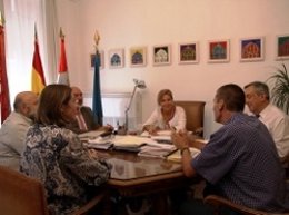 Valdeón con los promotores