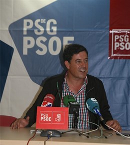Besteiro, en la rueda de prensa en Vigo