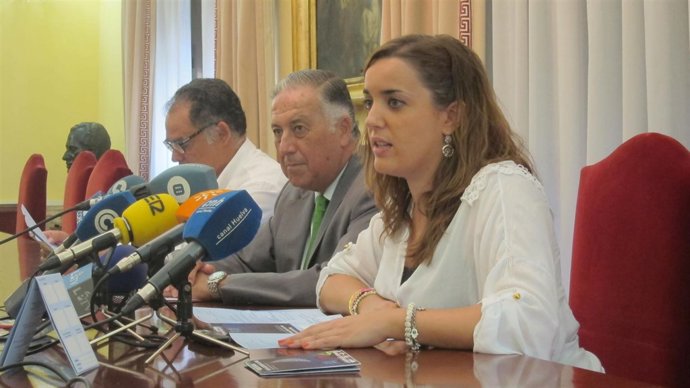 La concejala de Cultura en La Palma del Condado (Huelva), Mónica Dorado.