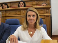 Cospedal dice al PSOE que ni quiere ni se va a ir de C-LM