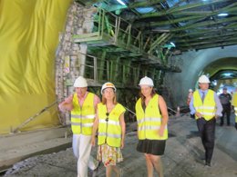 La ministra de Fomento, Ana Pastor, en la A-7