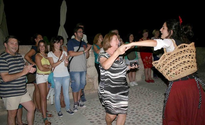 2.000 Personas Acuden En Agosto A Las Visitas Nocturnas Del Castillo De Caravaca