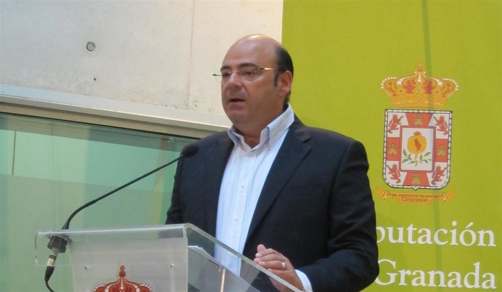 El presidente del PP y de la Diputación de Granada, Sebastián Pérez
