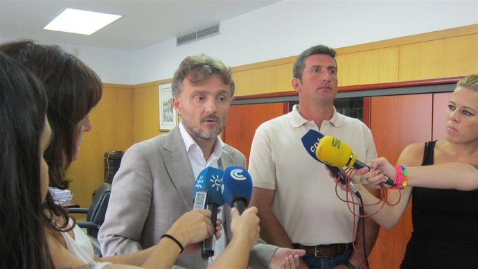 El delegado de la Junta en Huelva, José Fiscal.