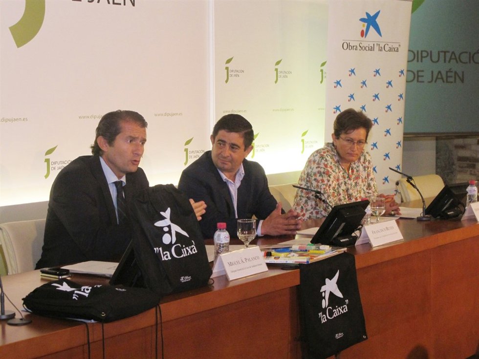 Presentación de la campaña Tú Material Estrella