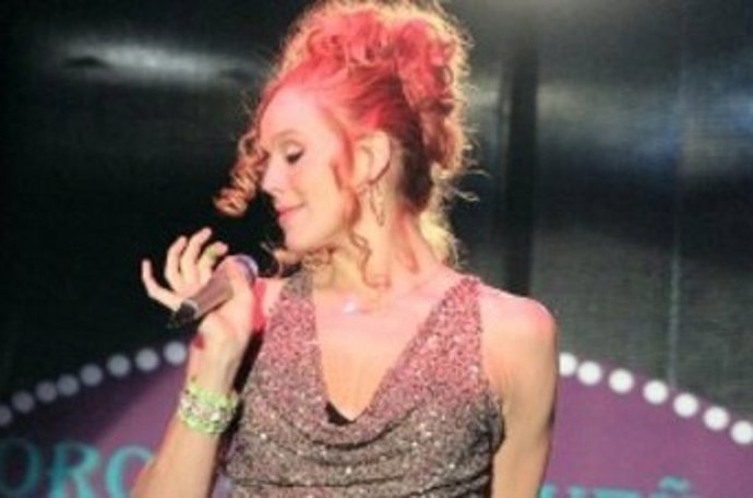 María Castro en vive cantando, la sensación