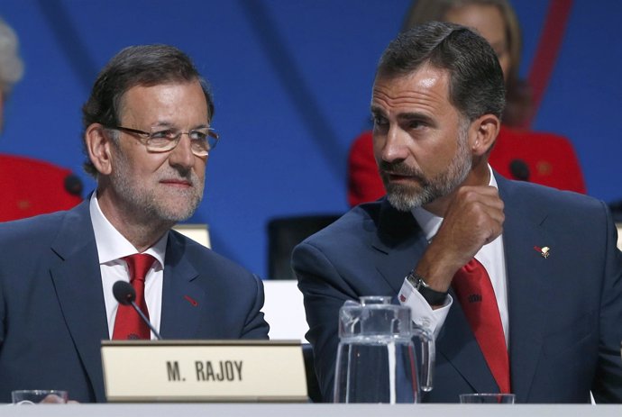 Mariano Rajoy y el Príncipe don Felipe
