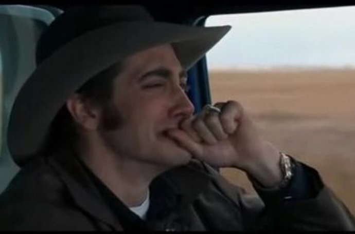 LOS HOMBRES TAMBIÉN LLORAN