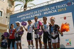 Ainhoa Murua y Jesús Gomar, campeones de España de triatlón olímpico 2013