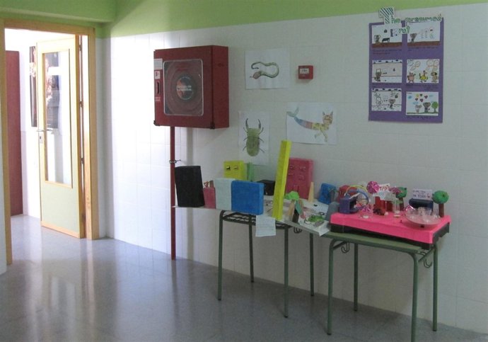 Material escolar en un colegio