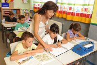 Más de 7.600 alumnos con ceguera y discapacidad visual grave vuelven al 'cole', el 99% en centros educativos ordinarios