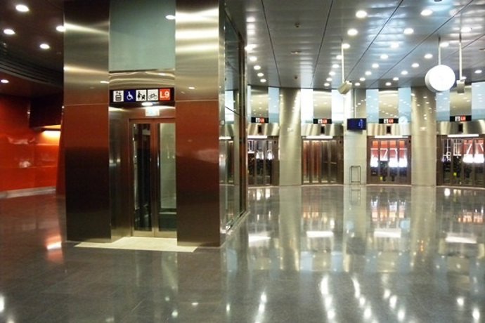 Estación Santa Rosa. L9 de Metro de Barcelona
