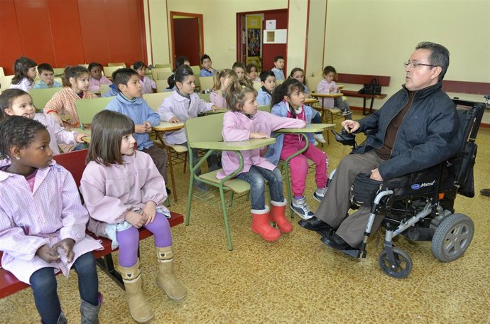 Charla trato adecuado a la discapacidad 