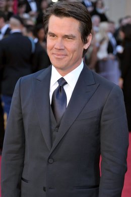 Josh Brolin 