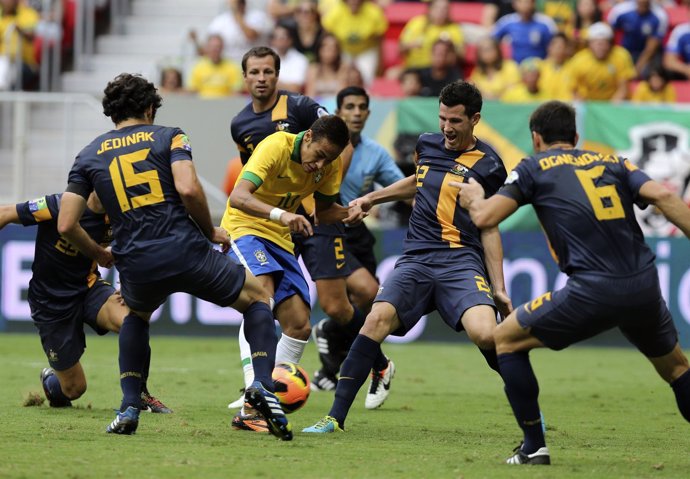 Neymar lidera a Brasil en la goleada (6-0) ante Australia