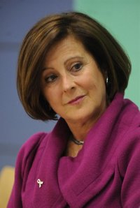 La nueva consejera de Salud, "orgullosa" de integrar el primer gobierno de la Junta presidido por una mujer