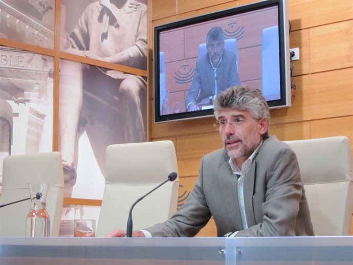 Valentín García, portavoz del Grupo Socialista en el Parlamento extremeño