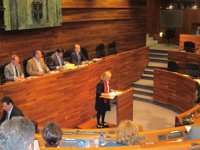 Los diputados del PP renuncian ahora a cobrar los gastos por kilometraje y piden que toda su retribución tribute