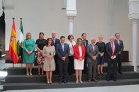 Díaz pide a los nuevos consejeros un Gobierno "fuerte, sensible, transparente y en el que no existan sombras"