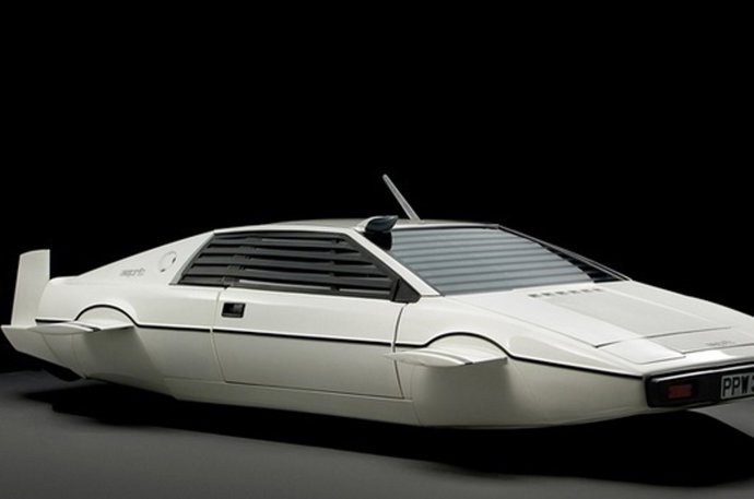 El coche de Bond subastado