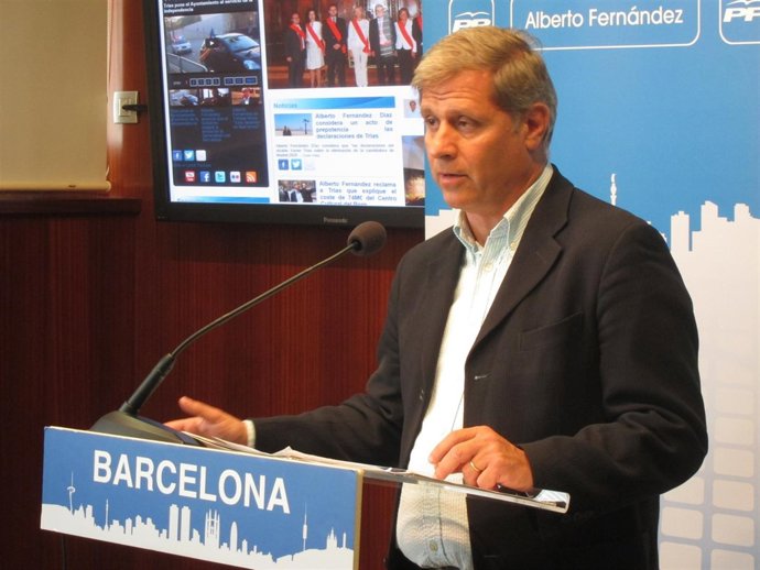 Alberto Fernández (PP) en rueda de prensa