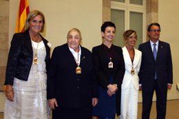 Núria de Gispert, Núria Gispert, Carme Ruscalleda, Anna Veiga y Artur Mas