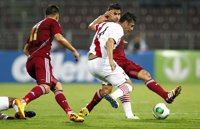 Fútbol.- Venezuela gana 3-2 a Perú y se aferra a su sueño mundialista