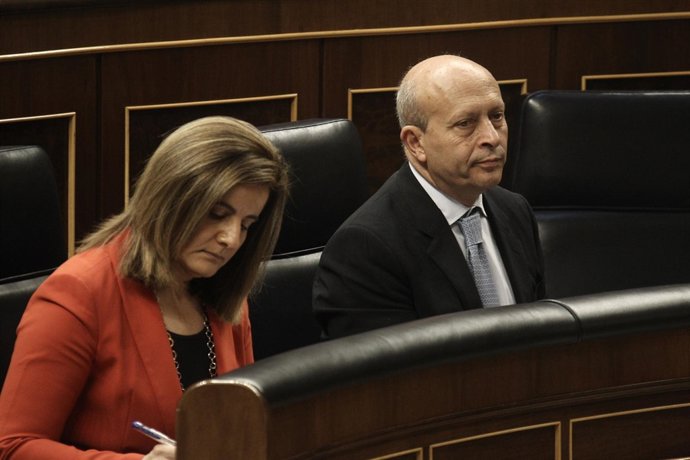 Fátima Báñez y Wert