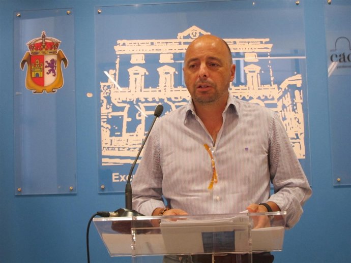 Pedro Muriel, Concejal De Educación En El Ayuntamiento De Cáceres