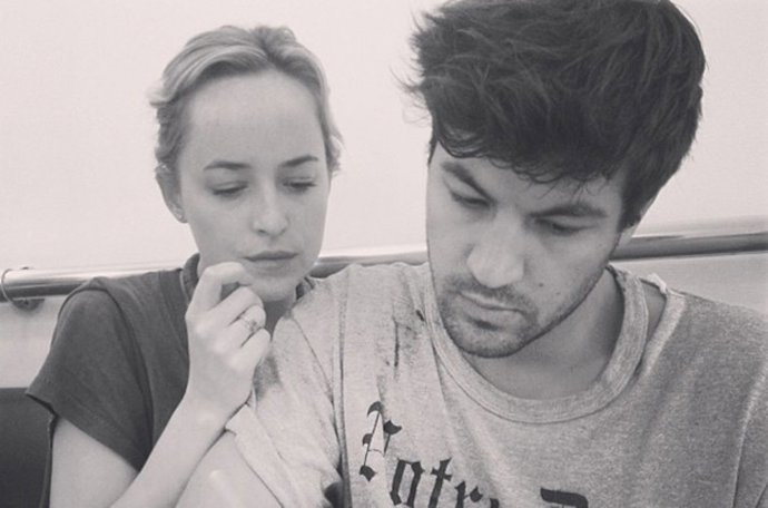 Dakota Johnson y su novio