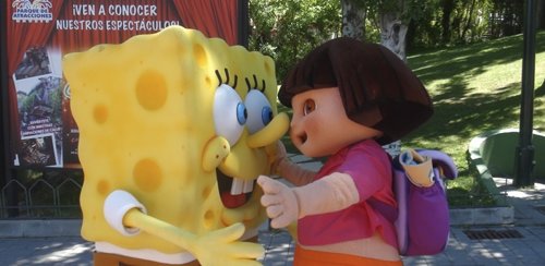 Bob Esponja y Dora Exploradora en Parque atracciones Madrid