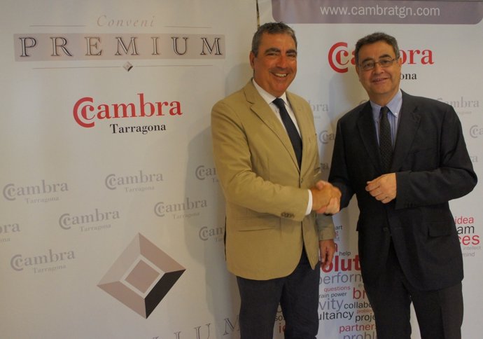 A.Abelló, de la Cambra de Tarragona, y J.Pedrerol, de Repsol.
