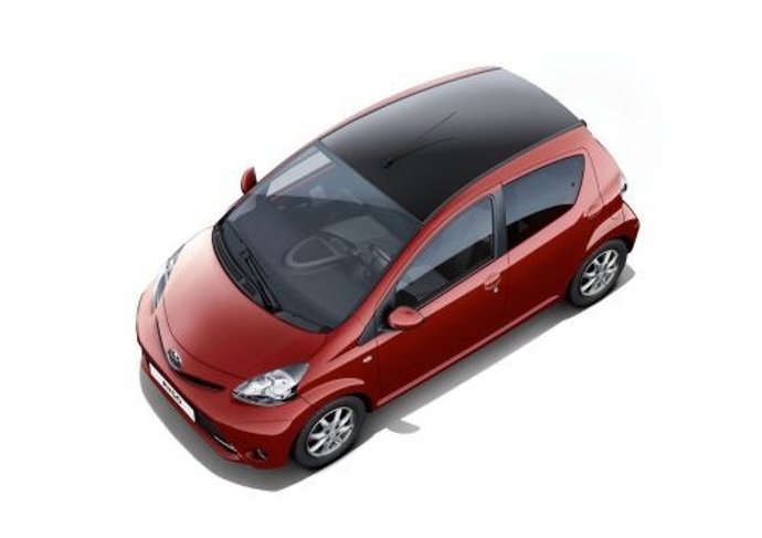 Toyota Aygo 'Rojo Frac'