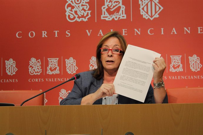 Marga Sanz en rueda de prensa