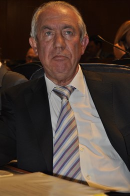 El consejero de Economía y Empleo, Francisco Bono.