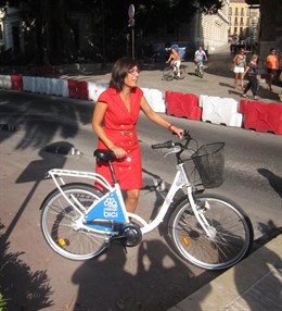 María Gámez bici