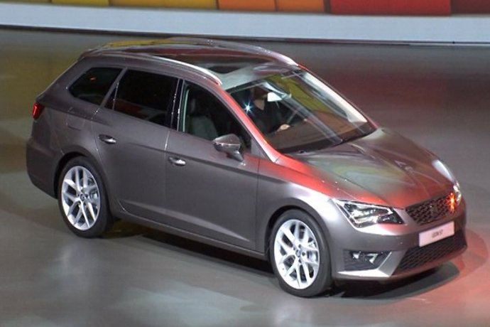 SEAT presenta el nuevo León ST
