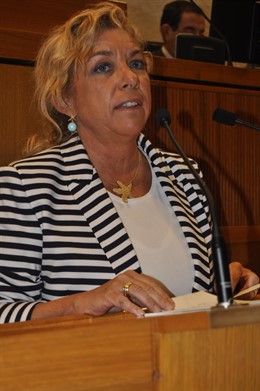 La consejera de Educación, Universidad, Cultura y Deportes, Dolores Serrat