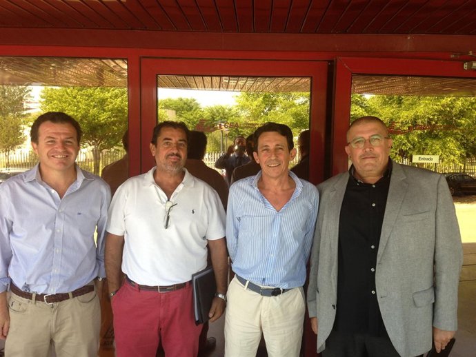 Miembros de la Asociación de Empresas de Distribución Audiovisual de Andalucía