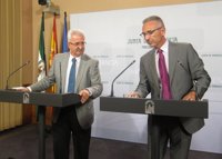 Junta aborda primeros nombramientos de "segundo nivel", garantizando  que no supondrán "ni un euro más"