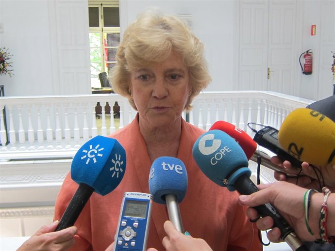 La Defensora del Pueblo, Soledad Becerril