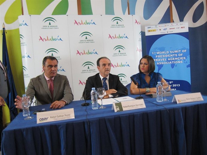 Presentación de la cumbre internacional de agencias de viajes