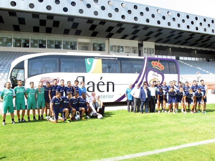 Presentación del autobús del Real Jaén CF